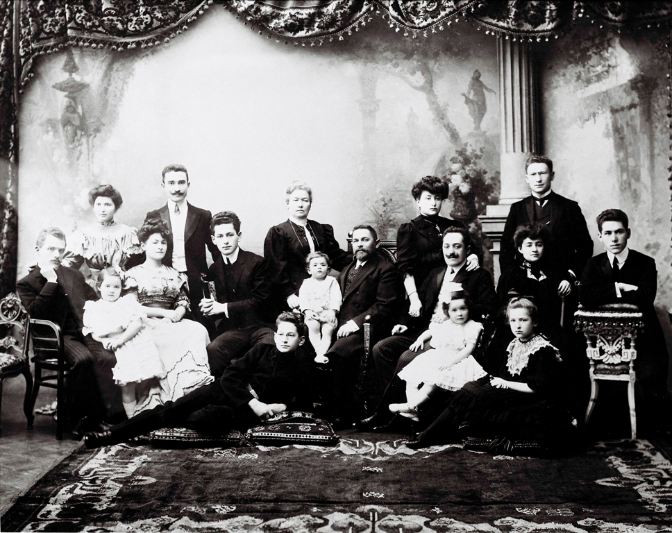 Joseph Marchak and his family in a historical photograph dated 1905